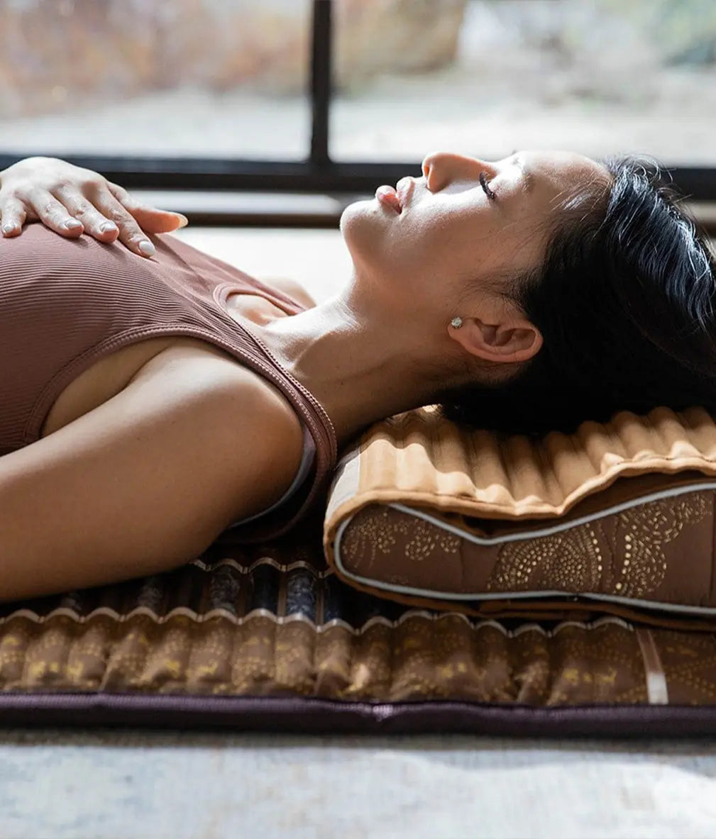 BioMat Amethyst Pillow