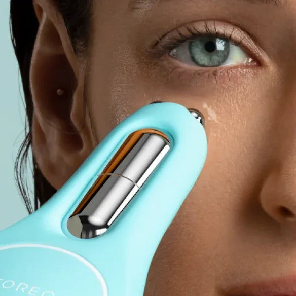 BEAR 2 eyes & lips – Microcurrent Smoothing Device
