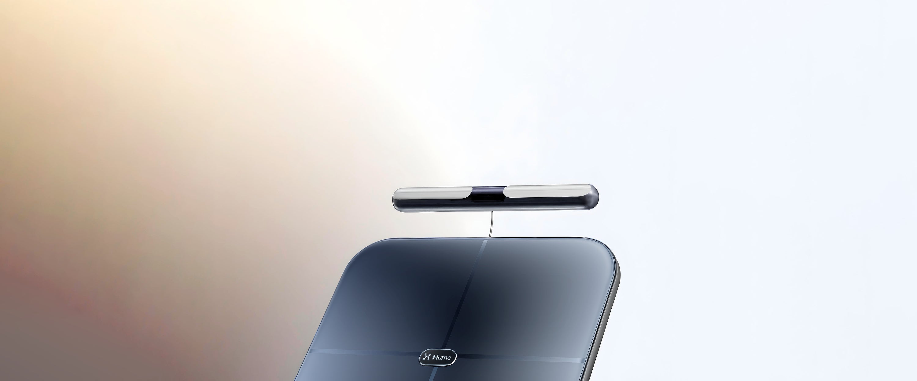 Hume Body Pod smart scale with handheld bar